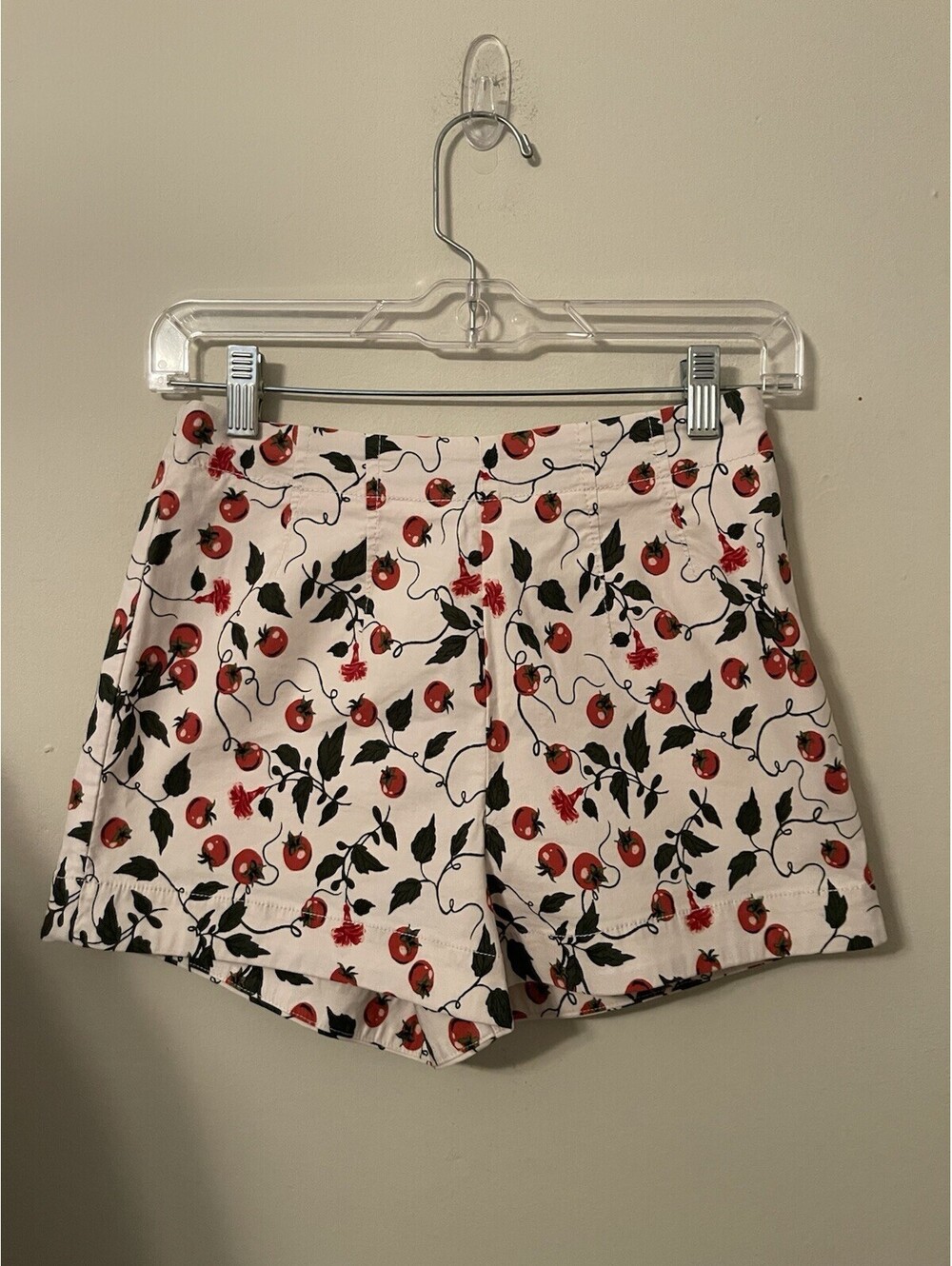 Anthropologie Maeve Tomato Vine Red Flowers Flat Front Shorts Sz 0 Mini